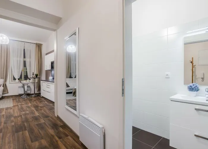 Apartment Near Charles Bridge By Michal&friends *