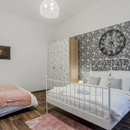 Near Charles Bridge By Michal&friends Appartement *